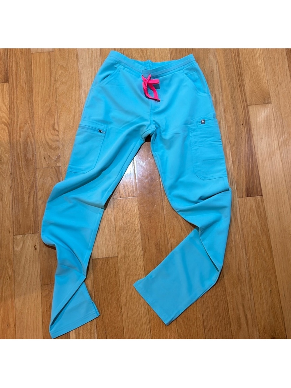 Figs Neon blue scrub pants XS/T